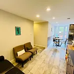 Private Room1 Own Bath Own Entry Shared Kitchen Walk To Ucsd